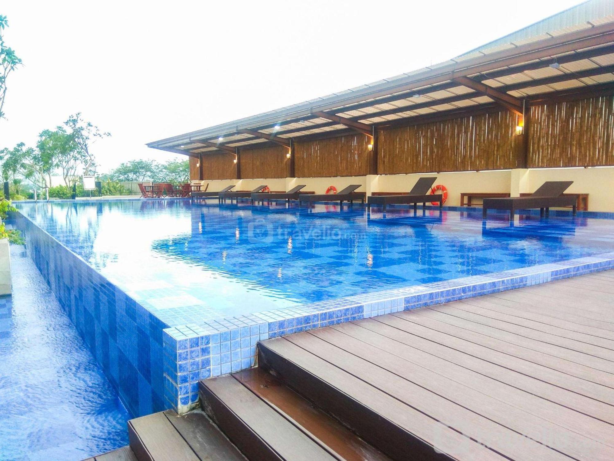Apartemen Big And Cozy At Azalea By Travelio